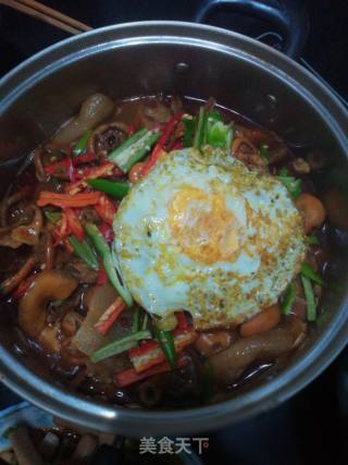 腊肉松花菌火锅的做法步骤：8