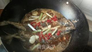 剁椒焖鲅鱼的做法步骤：8