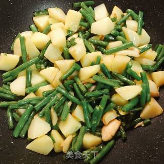 土豆炖芸豆的做法步骤：5
