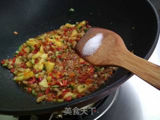 什锦酱油炒饭的做法步骤：8