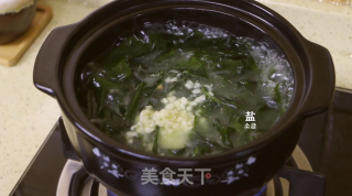 下奶鸡肉海带汤的做法步骤：16