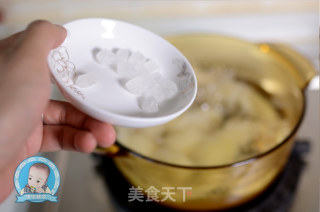 秋季润燥-冰糖杏仁雪梨羹的做法步骤：4