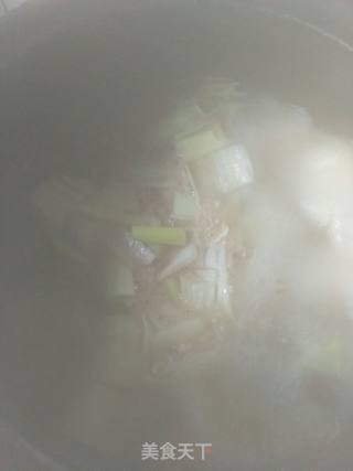 滋味排骨汤的做法步骤：6