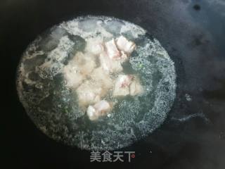 西兰花烧排骨的做法步骤：3