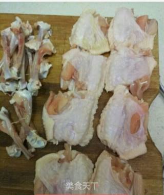 海鲜菇无骨鸡翅的做法步骤：1