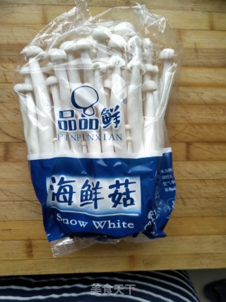 蚝油海鲜菇的做法步骤：1