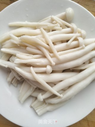 蚝油海鲜菇的做法步骤：4