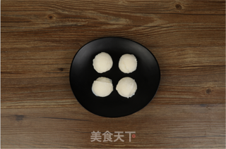 清爽口感~冰淇淋月饼的做法步骤：4