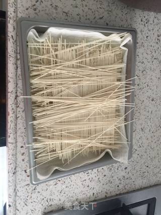 蒸面条———干面条版的做法步骤：1