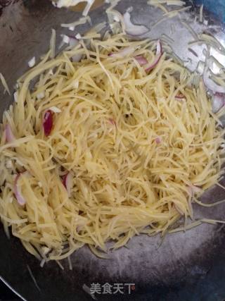 洋葱土豆丝的做法步骤：6