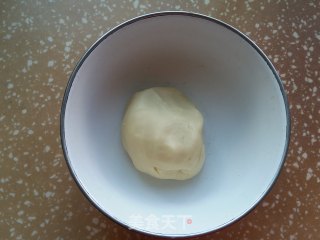 榨菜鲜肉月饼的做法步骤：6