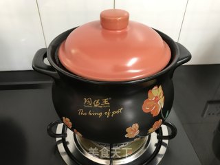 #一碗好汤#鲫鱼莲藕汤的做法步骤：7