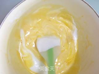 六寸戚风蛋糕的做法步骤：4