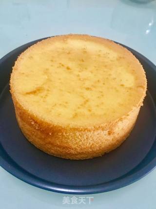 六寸戚风蛋糕的做法步骤：9