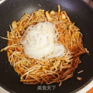 粉丝炒香干的做法步骤：8