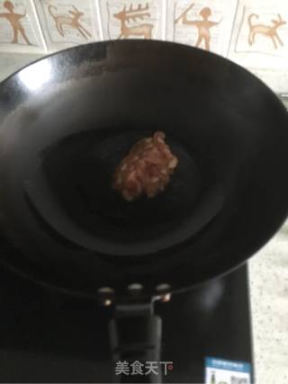 胡萝卜丝炒肉的做法步骤：3