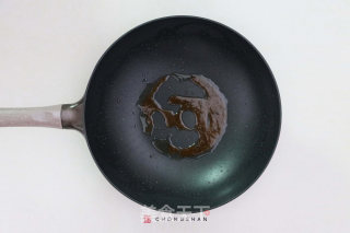 糖醋烧排骨的做法步骤：2