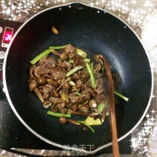爆炒鸭脯肉的做法步骤：4
