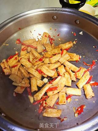 蒜香豆筋的做法步骤：8