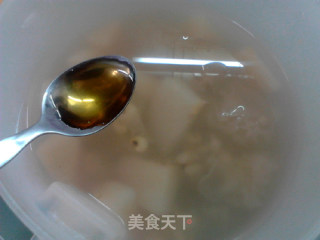 薏米百合银耳梨汤的做法步骤：10