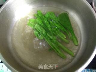 排骨粉丝汤的做法步骤：5