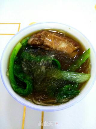 排骨粉丝汤的做法步骤：6