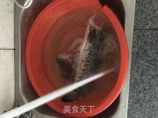 黑鱼汤的做法步骤：1