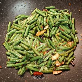 素干煸四季豆的做法步骤：5