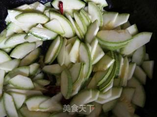 醋溜茭瓜的做法步骤：4