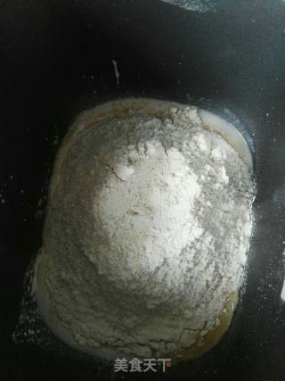 全麦餐包的做法步骤：1
