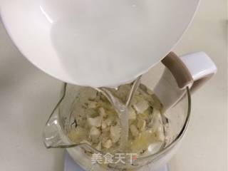 银耳莲子百合汤的做法步骤：6