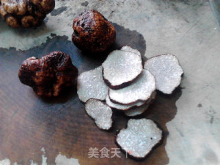 松露炖鸡的做法步骤：8