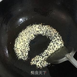 蘑菇肉圆汤的做法步骤：6