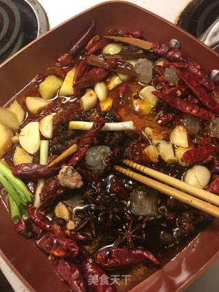 香菇猪蹄炖粉条的做法步骤：3