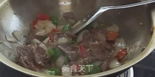 葱爆牛肉的做法步骤：6