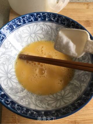 鸡蛋羹的做法步骤：3