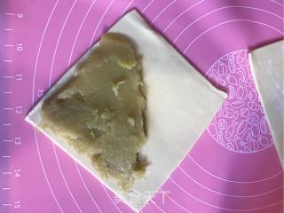 快手简单榴莲酥的做法步骤：8