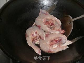 青鱼豆腐汤的做法步骤：3