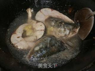 青鱼豆腐汤的做法步骤：6