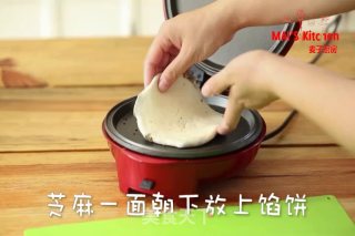 来自江南的干货-梅干菜烧饼的做法步骤：22