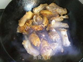 酱香猪尾骨的做法步骤：9
