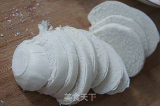 鸡蛋煎馒头片的做法步骤：2