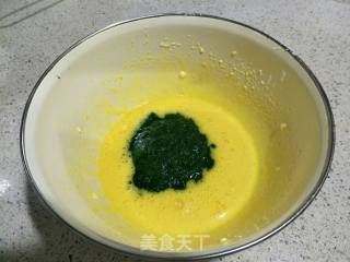 菠菜蛋糕卷的做法步骤：4