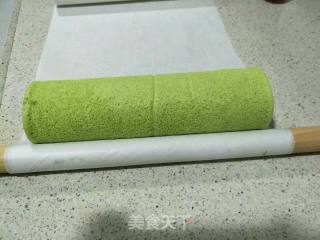菠菜蛋糕卷的做法步骤：15
