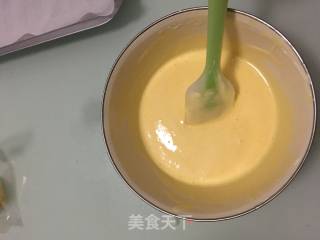 海绵肉松蛋糕卷的做法步骤：2