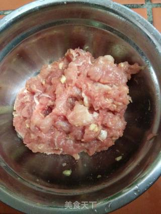皮蛋瘦肉粥的做法步骤：3