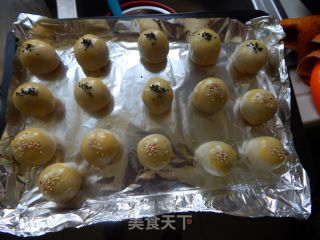 蛋黄酥的做法步骤：22