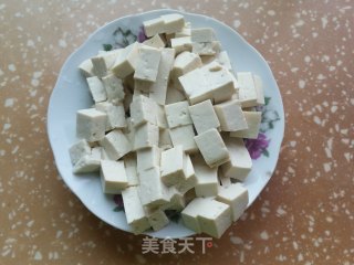 蛋包豆腐丁的做法步骤：2