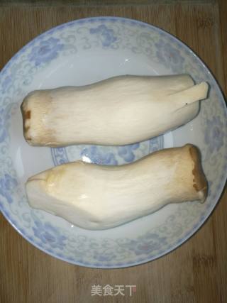 蚝油杏鲍菇的做法步骤：1