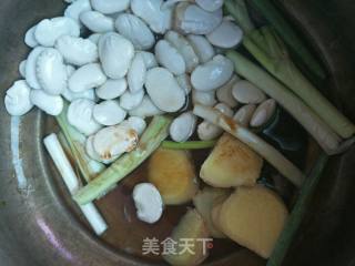 芸豆大骨汤的做法步骤：5